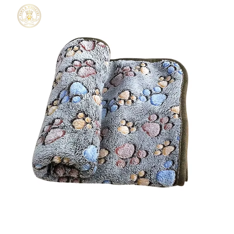 Soft Fluffy High Quality Pet Blanket Cute Cartoon Pattern Pet Mat Warm and Comfortable Blanket for Cat Dogs